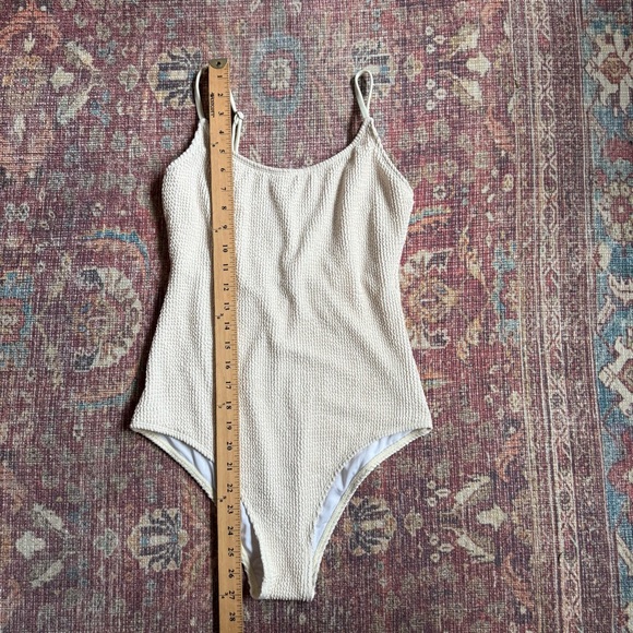 Geode Medium Cream Textured One-Piece Swimsuit - Picture 2 of 9